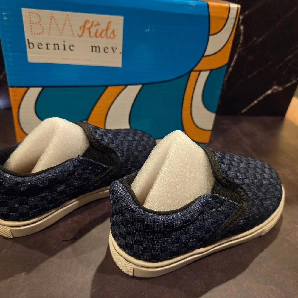 Bernie Mev‎ Slip On Sneakers Kids 22 Blue Woven Elastic Comfort Casual Shoes